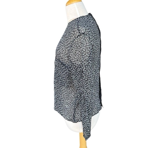 VTG Krizia 100% Silk Sheer Floral Blouse Italy Button Pockets Long Sleeve Small - Picture 2 of 10